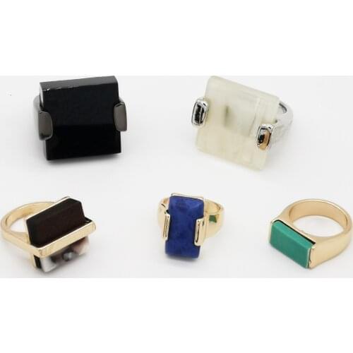 New Fashion Big Acetic Acid Sqaure Stone Ring for Women Geometric Finger Ring Hand Jewelry Accessory Party Gift