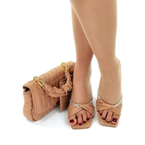 2021 New Arrivals Heels Shoes and Bag in khaki Color New Design Italian High Quality Women Shoes Matching Bag for Wedding