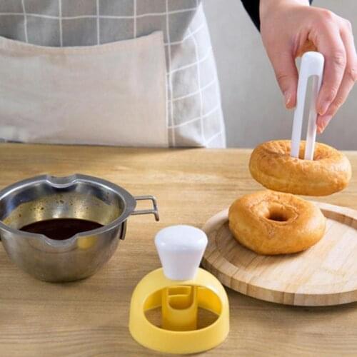Creative Kitchen Accessories Gadgets Donut Mold Cutter Food Desserts Maker Supplies Kitchen Cooking Decorating Tools cocina Bak