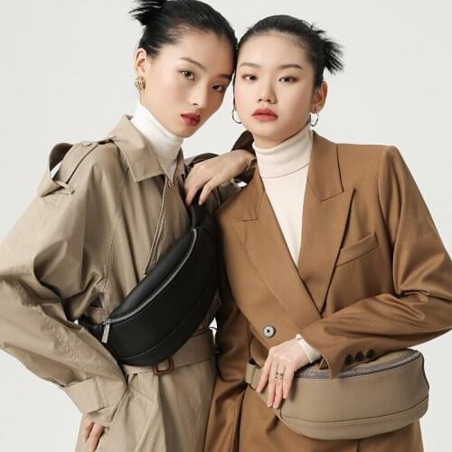 Genuine leather Chest bag men and women New trendy chest bag diagonal all-match fashion single shoulder ins simple small bag