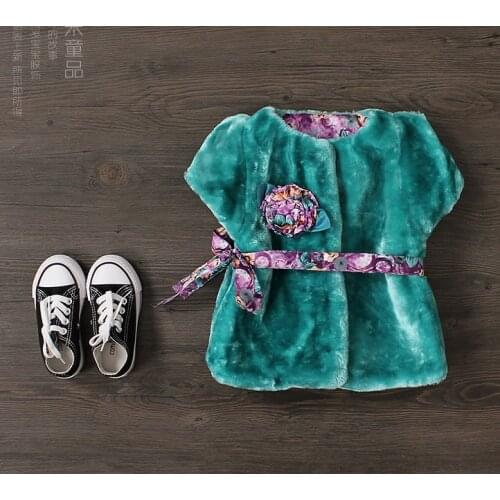 New Arrival Baby Girls Fashion Velour Waistcoat Girls Warm Thicker Vest Girls Floral Belt Windbreaker Outerwear Jacket Coat