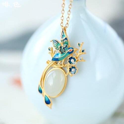 Gilt inlaid zircon natural Hetian jade oval magpie necklace pendant enamel porcelain Chinese style exquisite ladies jewelry