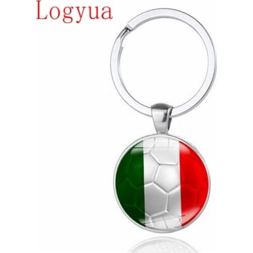 1pcs New 2018 Football Car Keychain Keyring For Italy Spain Argentina Germany Brazil Belgium Colombia Ukraine Flag