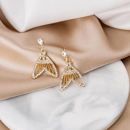 Pretty Ear Studs Creative Lightweight Inlaid Rhinestone Shining Alloy Hollow Rhinestone Fishtail Studs Earrings for Date
