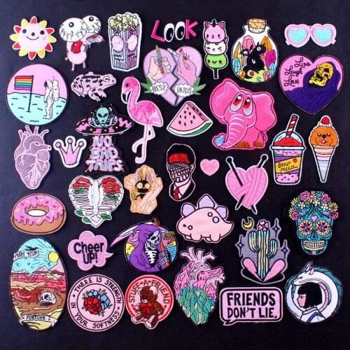 Iron on Patches Cartoon Animal Embroidery Patch For Clothes DIY Heart Patch Embroidered Patches For Clothing Sewing Supplies