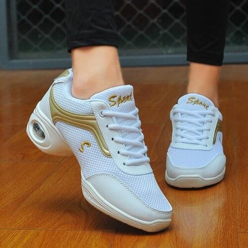 VTOTA 2019 Women Sneakers Fashion Casual Shoes Platform Wedges Sneakers Non-slip Women Shoes Tenis Feminino White Chunky Shoes