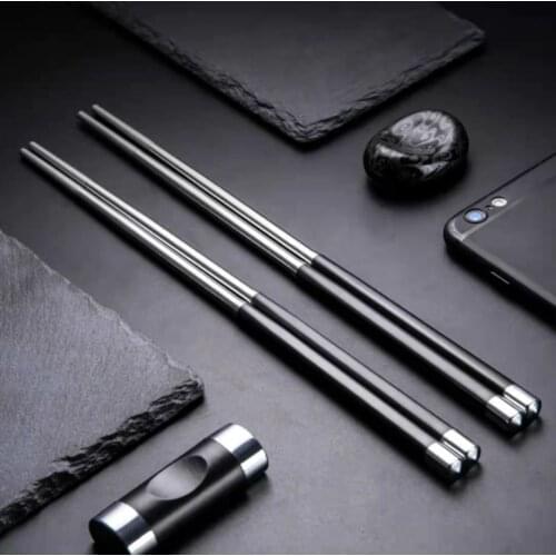 1 Pair Alloy Chopsticks Japanese Style Non-Slip Food Sushi Chop Sticks Tableware Wedding Party Festival Supplies
