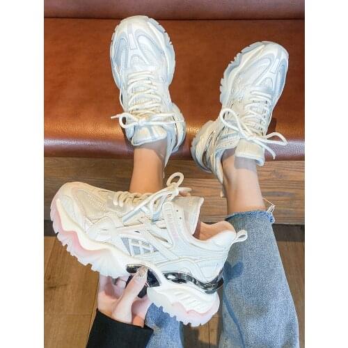 2021 spring and autumn new ladies net celebrity single shoes fashion all-match inner increase thick-soled casual sneakers