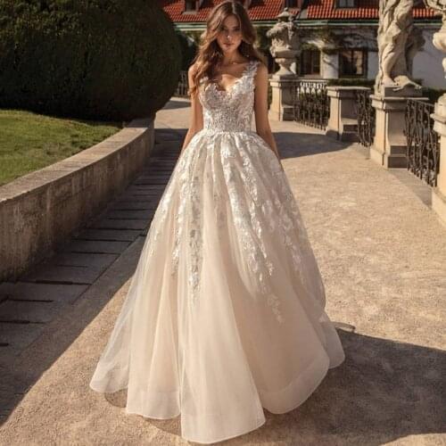 Church Champagne Wedding Dress 2021 Vestido de Noiva Princess Bridal Dresses Lace V Neck Vintage Country Wedding Gowns