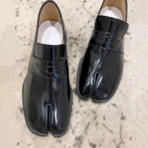 Slip On Flat Leather Shoes Woman Loafers Fashion Women Flats Work Office Footwear Split Toe Black Oxford Mujer Feminino Sapato