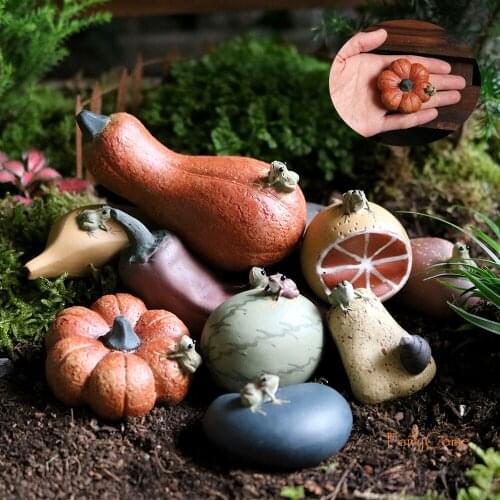 Miniature Ceramic Decorative Ornaments Cute Tea Pet Frog Fountain Mini Garden Pottery Craft Fairy Garden Bonsai Pot Accessories