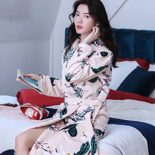 H5923 Fashion Women Robes Nightgown Lady Autumn Winter Thickened Coral Flannel Bathrobe Female Long Sleeve Warm Home Clothing