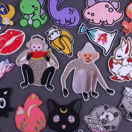 Cartoon Cat Dog Fox Elephant Iron On Patches On Clothes Cute Monkey Animal Stripes Cheap Cloth Jeans Patch Animal Bagde Parches