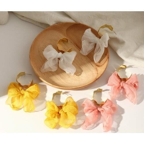 2021 Wholesale 3 Colors Bowknot Earrings for Women C Shaped Yarn Cloth Tie Bow Drop Dangle Earrings Hyperbole Party Jewelry