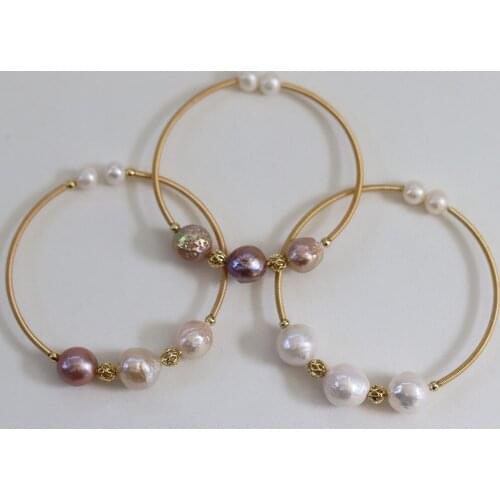 Exquisite Bracelet Fashionable Bangle With 3 Pearls On It Comfortable To Wear Enhance Temperament for Women Jewelry Gift