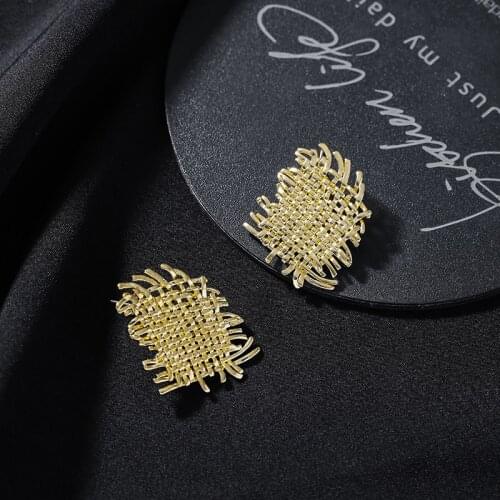 LOVOACC Large Wide Weave Drop Earrings Minimalist Straw Flat Dangle Earrings Vintage Textured Unusual Earrings for Women Jewelry
