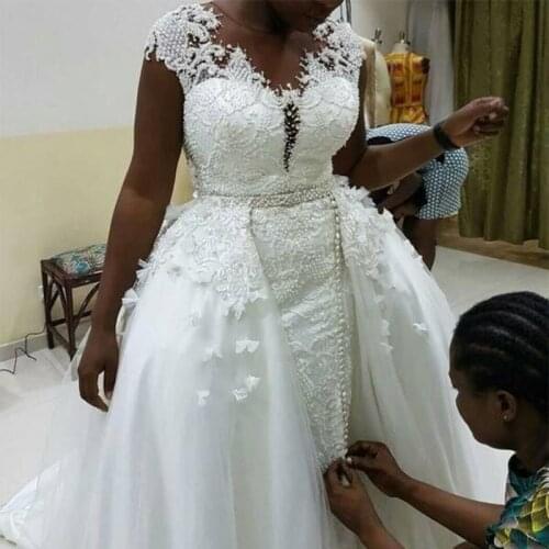 Wuzhiyi luxury wedding dress deep V cut robe de soiree africa marriage dress Lace-up back vestido de noiva beading detachable