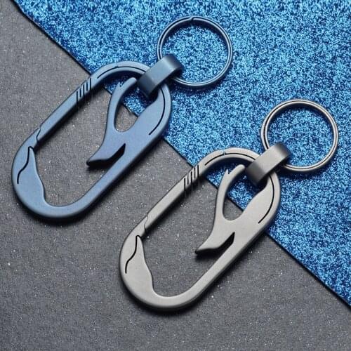 Luxury Titanium Men Women Car Keychain Cute Creative Penguin Shape Ultra Light Keychains Luxury for Key Ring Tool Best Gifts