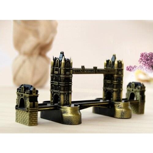 1PC London Tower Bridge and Pisa Leaning Tower Iron Metal Model Decoration Home Furnishing Model Creative Tourism Crafts JL 056