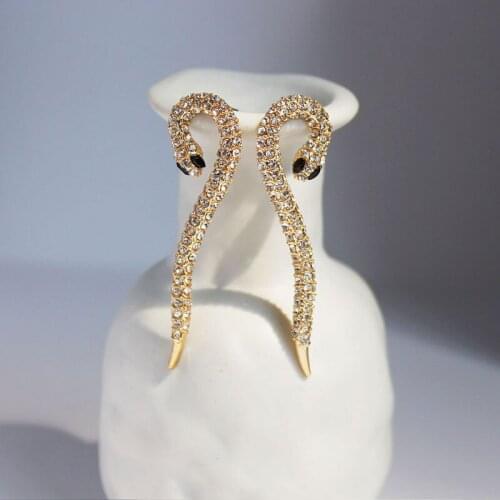 GSOLD Trendy Shiny Rhinestone Snake-Shaped Earrings Exaggerated Geometric Metal Texture Drop Earrings Women Jewelry 202104