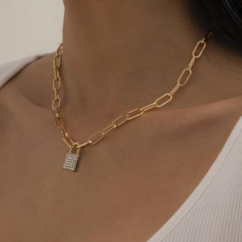 New Ins Simple Inlay Lock Pendant Necklace Vintage Metal Lock Necklaces For Women Girls Fashion Jewelry Gift