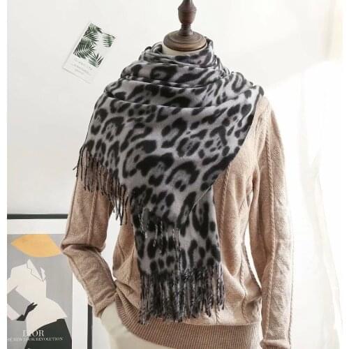 Newest Women Leopard Print Winter Scarves Ladies Fashion Warm Scarves Female Girls New Accessories Gift 70X180CM