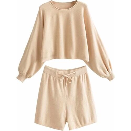 O-Neck Lantern Sleeve Knit Sweatshirt Long-sleeved Top + High-waisted Tethered Shorts Fashion Womens Knit Two Piece Set