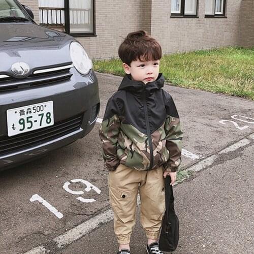 Kids clothing autumn new Korean baby boy jacket children Handsome hooded coat camouflage jacket windbreaker