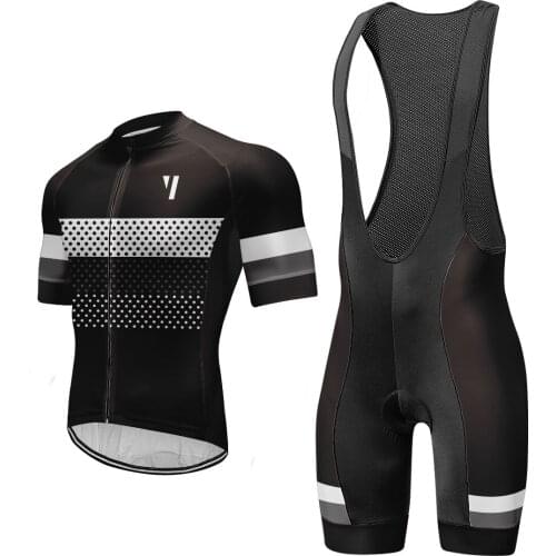 Runchita Men's Touring Shorts