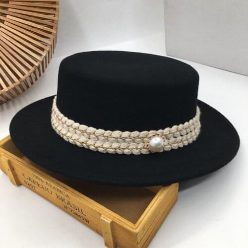 French fashion elegant black small flat hat female celebrities pearl incense wind Sir Cap wool hat tide Fedoras Panama