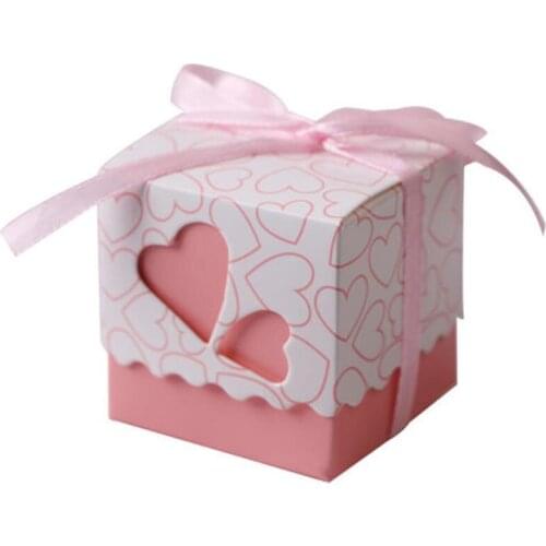 50pcs/lot Hollow Love Heart Cardboard Box Candy Packaging Box Wedding Bonbonniere Gift Box for Wedding Event Party