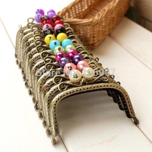 FREE SHIPPING 5 Pieces 9CM Small and exquisite Candy bead Metal-opening Bags,Knurling Micro Square Bronze Purse fram
