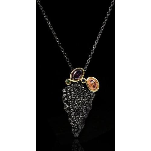 Retro fashion double gemstone amethyst maple leaf triangle bark wild bump pattern 14K black gold necklace womens brand jewelry