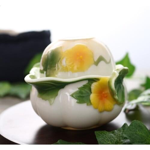 Porcelain Express Cup outdoor office self-brewed tea sets portable ceramic kung fu tea sets tourism a pot of teacups