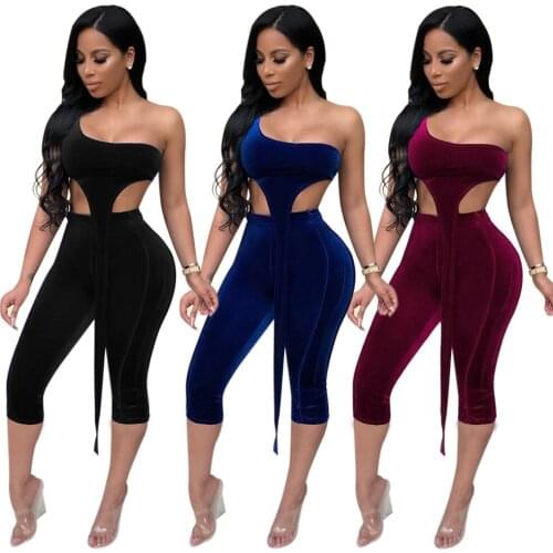 FNOCE Cross-border Foreign Trade Womens hot Style Gold Diamond Velvet Fashion Sports Suit Two-piece Diagonal Shoulder