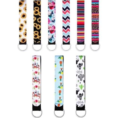 2021 New Empty Refillable Bottle and Holder Keychain Wristlet Kits Sanitizer Dispenser