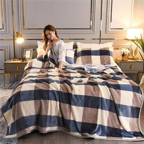 Super Warm Blanket Luxury Thick Flannel Blankets Winter Sheet Bedspread Sofa Nap Quilt Mechanical Wash Soft Comfortable Bedding