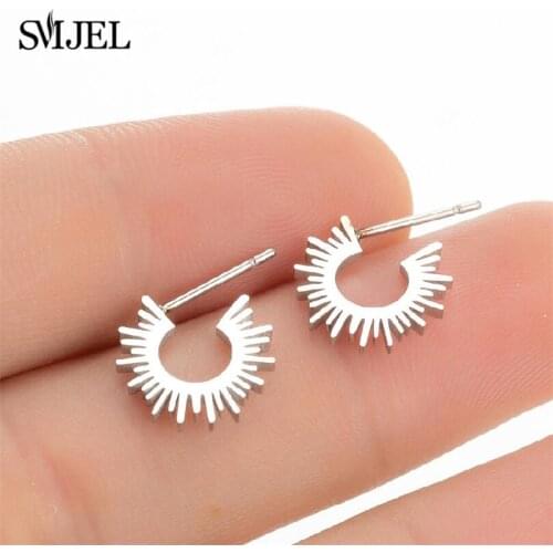 Gold Half Circle Spiked Sun Earrings for Women Bohemian Irregular Shiny Sun Star Earrings Stainless Steel Simple Jewelry Gifts