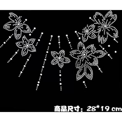 2pc/lot Flower sweater decor iron on transfer hot fix rhinestone transfer motifs iron on crystal transfers design