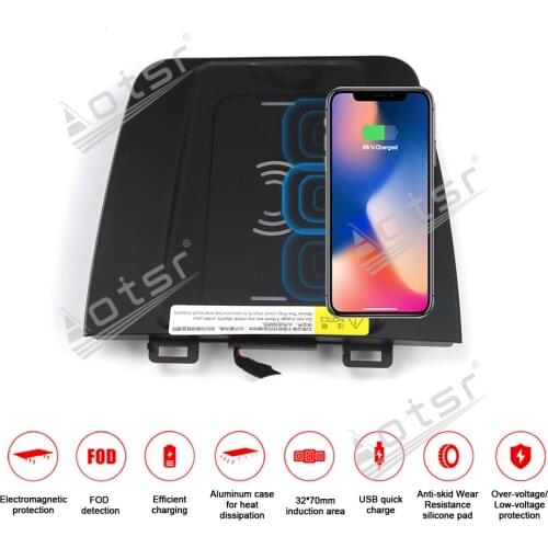 QI car Infrared Fast wireless charger For Mazda 3 2015-2018 Infrared Fast Wireless Charging Car Phone Holder for iphone/Samsung