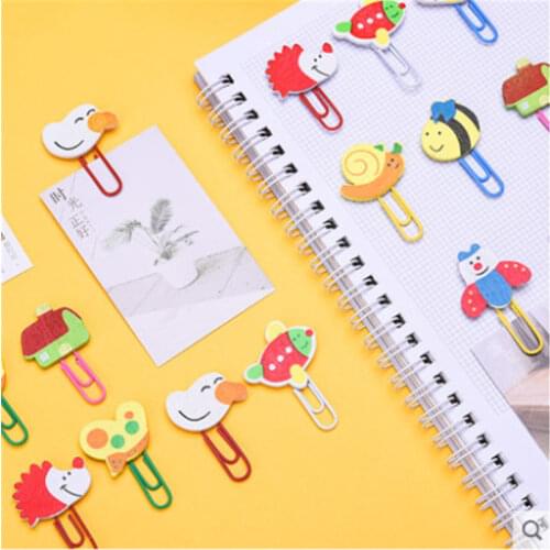 1PC Various colors lovely cartoon paper clip wood material bookmarks Card holder for books stationery school supplies child gift