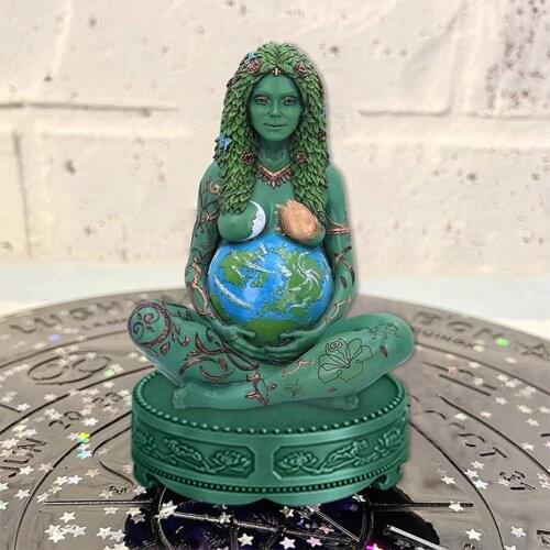 Resin Mother Figurine Outdoor Home Mama Earth Goddess Three Dimensional Decor Mother Garden Decoration Outdoor Decoration