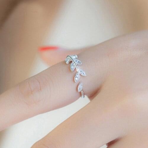 Milangirl Simple Solid Opening Adjustable Finger Ring for Women Girl Shining AAA Zircon Feather Leaf Design