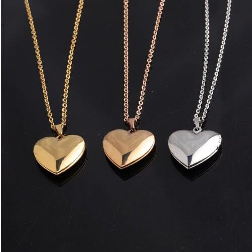 Stainless Steel Love Heart Photo Frame Pendant Necklace Floating Charms Locket Necklaces Women Men Fashion Memorial Jewelry