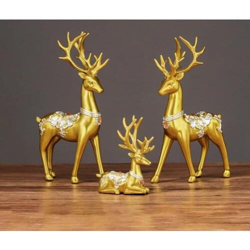 Reindeer Figurine Resin Sculpture Family Elk Nordic Style Statue Collectible Figurines Home Decor for Office Bookshelf Desktop