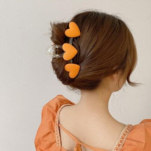 2021 New Color Love Hair Claws Back The Head Simple Large Hair Grab Girl Summer Shark Clip Hair Accessories for Women