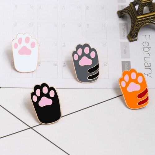 4 Colors Cartoon Cat Claw Footprint Brooches Women Lapel Shirt Printing Icon Metal Enamel Pins Badge Accessories Couple Jewelry