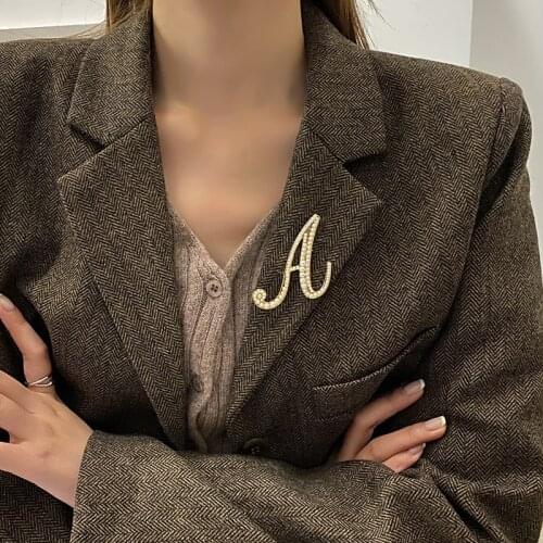 Броши буква на одежду Etrendy China At AliExpress