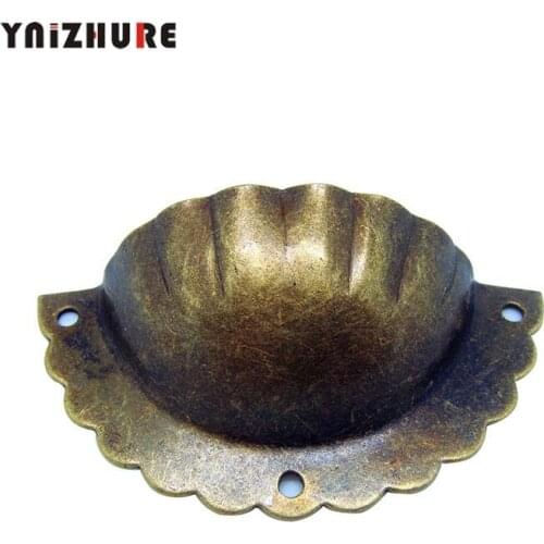 2pcs 70 * 36mm Direct Selling Special Offer Knob Puxadores Kids Drawer Metal Shell Handle Retro Medicine Cabinet 3-hole