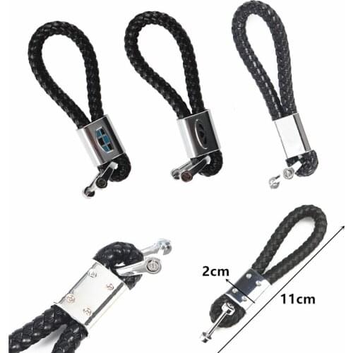 1pcs Leather Car KeyChain Hand Woven Horseshoe Buckle Key Ring For Skoda Octavia Kodiaq Fabia Rapid Superb A5 A7 2 Kamiq Karoq